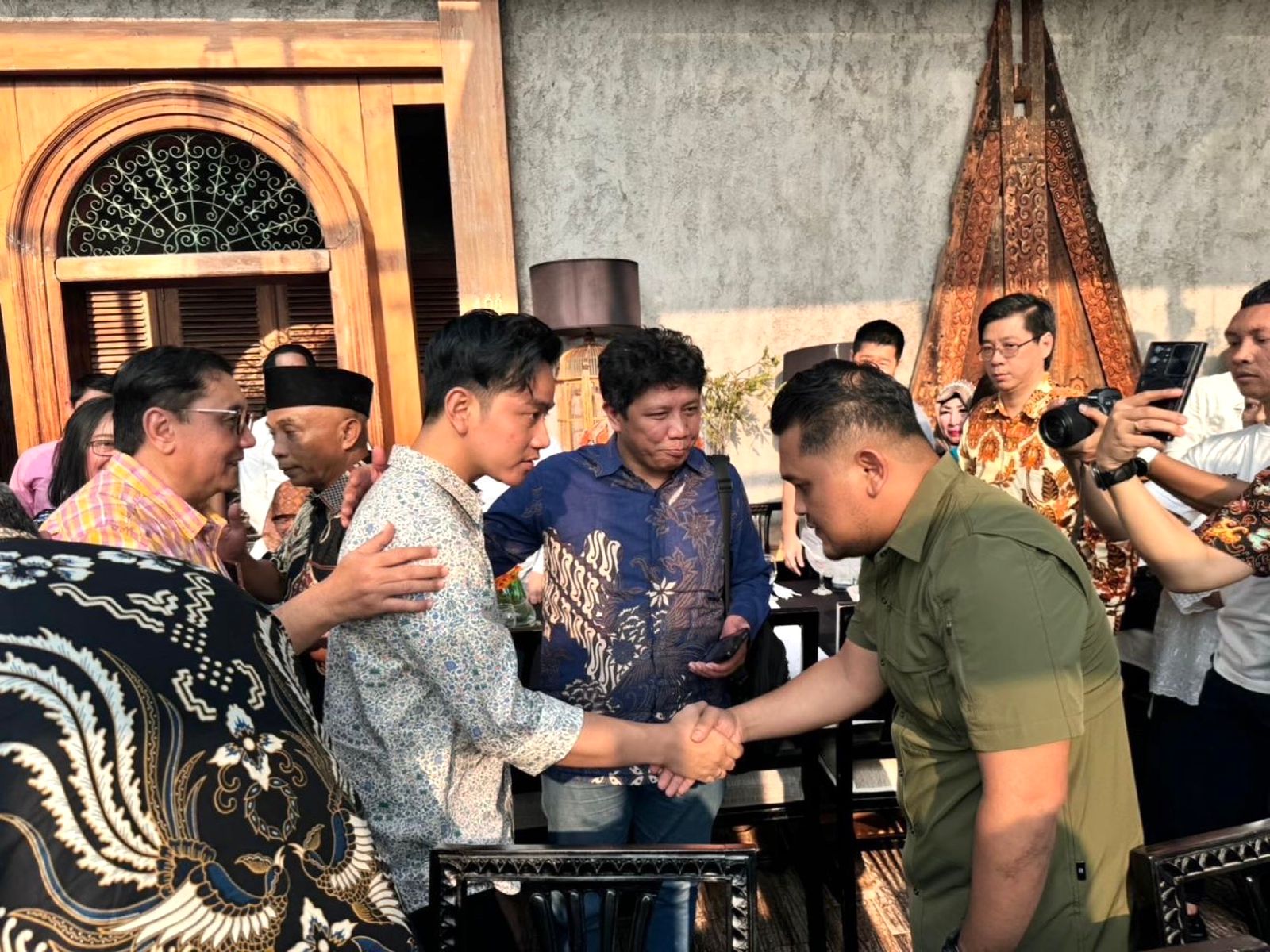 Sholeh Ahmad Efendi, Staf Khusus Utusan Presiden